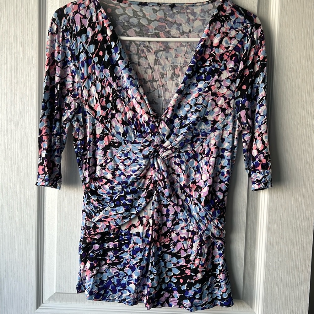 Cute multicolor top